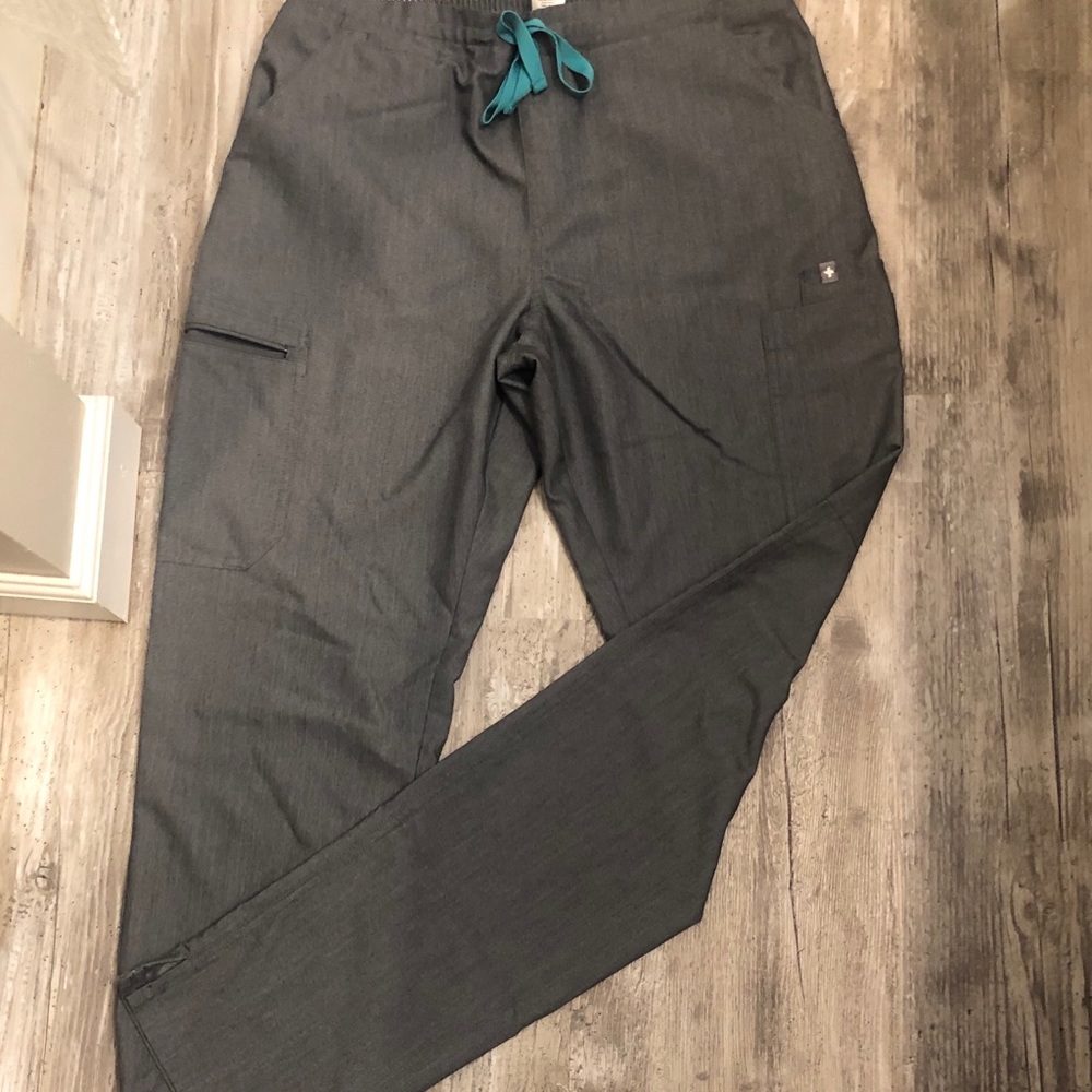Figs scrub pants